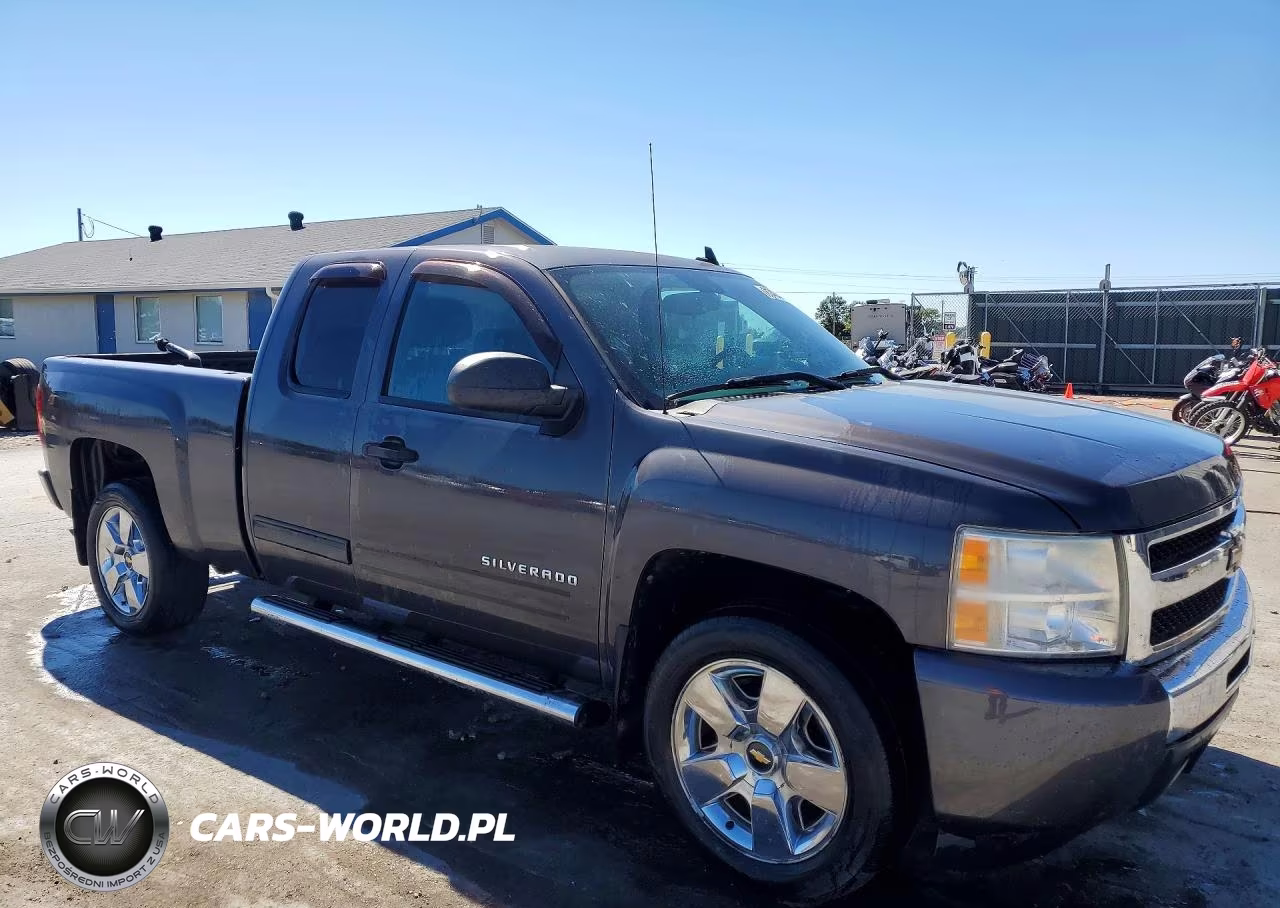 2010 Chevrolet Silverado C1500 Lt VIN:1GCSCSE08AZ119609 - 4