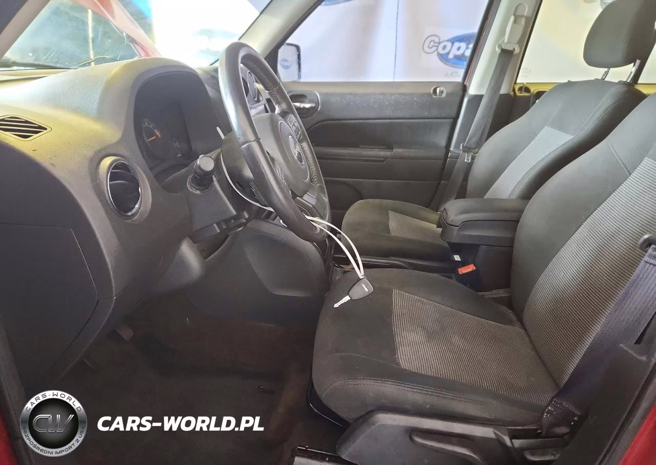 2017 Jeep Patriot Latitude VIN:1C4NJPFA7HD160862 - 7