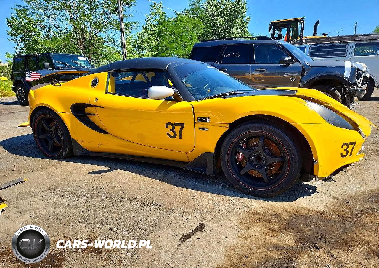2014 Lotus Elise S Cup R VIN:SCCLHCRL2EHH10726 - 4