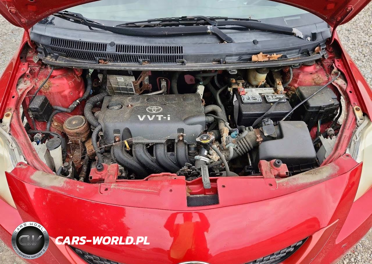 2010 Toyota Yaris Base VIN:JTDBT4K35A1369107 - 11