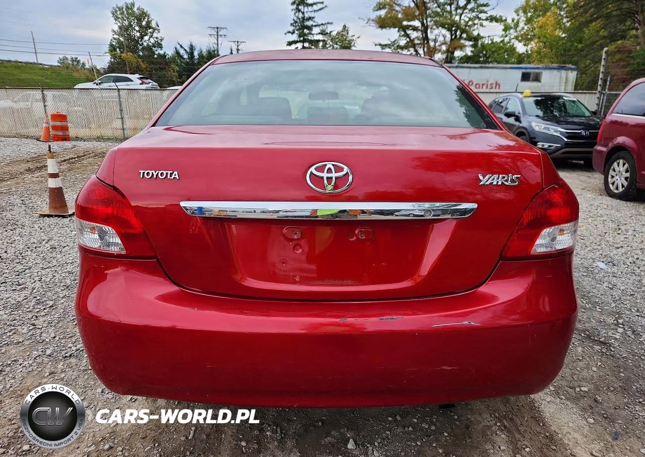 2010 Toyota Yaris Base VIN:JTDBT4K35A1369107 - 6