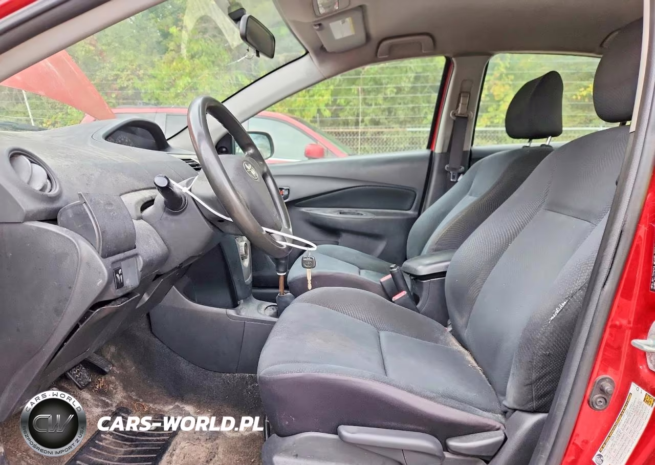 2010 Toyota Yaris Base VIN:JTDBT4K35A1369107 - 7