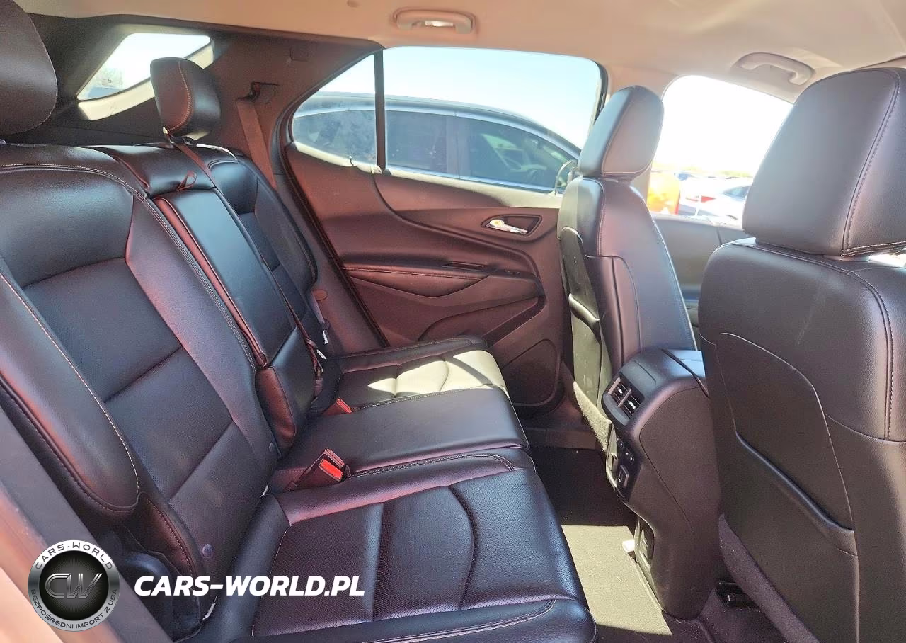 2018 Chevrolet Equinox Premier VIN:3GNAXNEX2JS638223 - 11