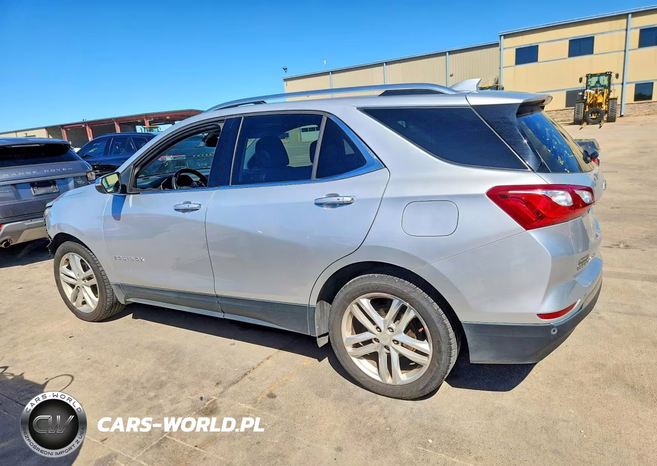 2018 Chevrolet Equinox Premier VIN:3GNAXNEX2JS638223 - 2