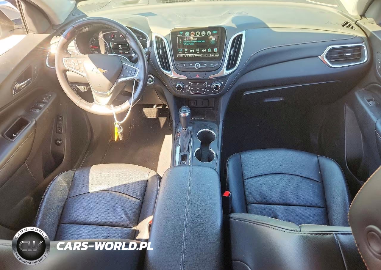 2018 Chevrolet Equinox Premier VIN:3GNAXNEX2JS638223 - 8