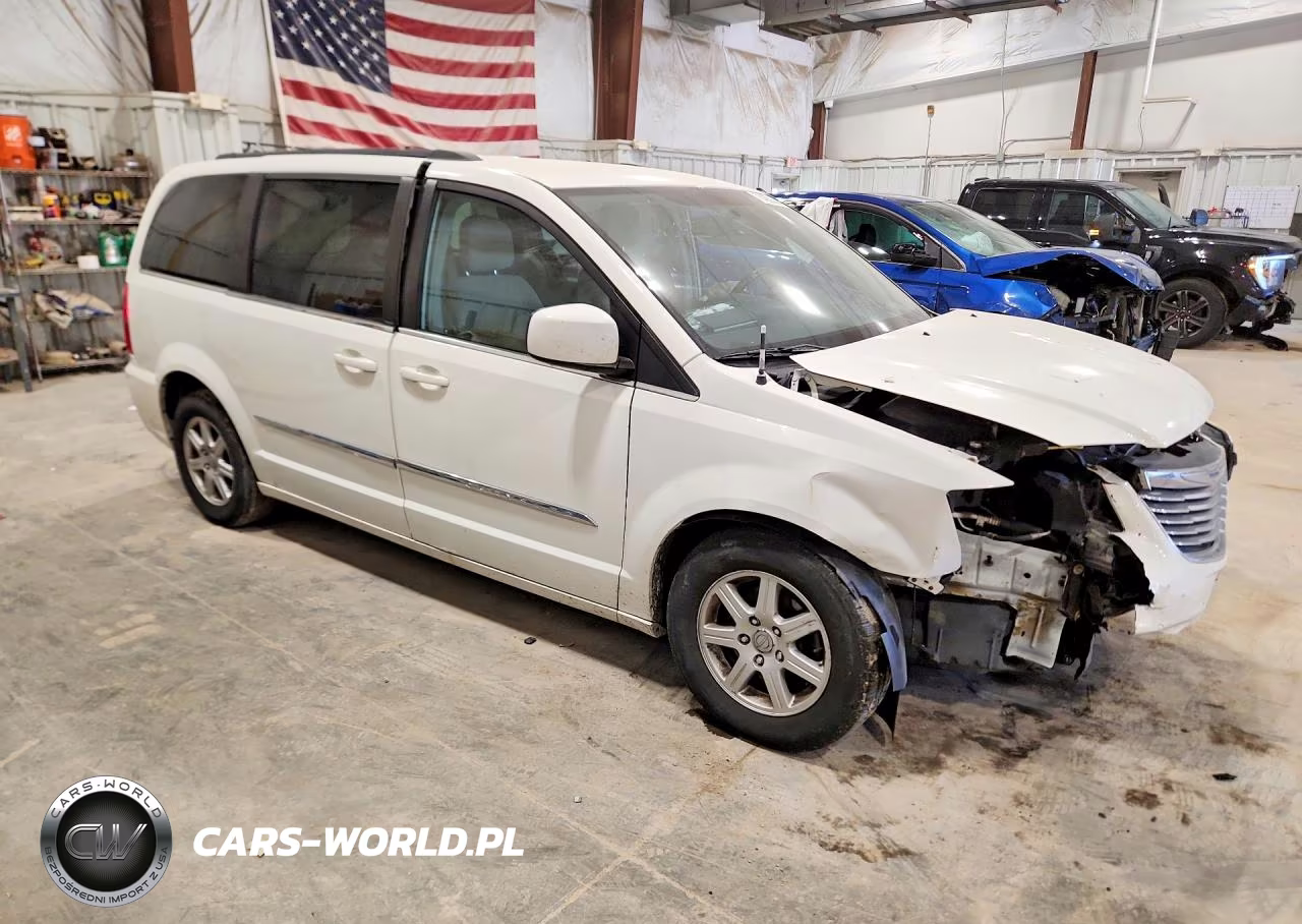 2012 Chrysler Town & Country Touring VIN:2C4RC1BG8CR151872 - 4