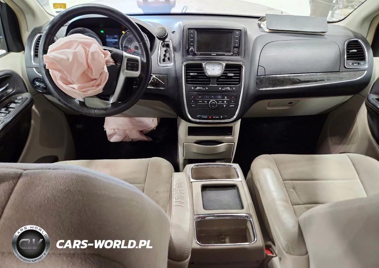 2012 Chrysler Town & Country Touring VIN:2C4RC1BG8CR151872 - 8