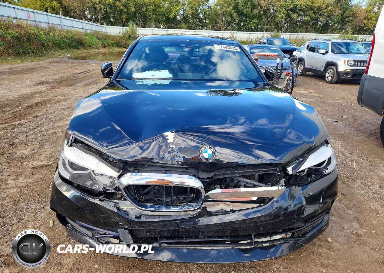 2018 BMW 530 Xi VIN:WBAJA7C54JWA74702 - 5
