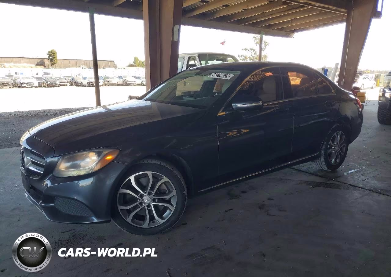 2015 Mercedes-Benz C 300 4Matic