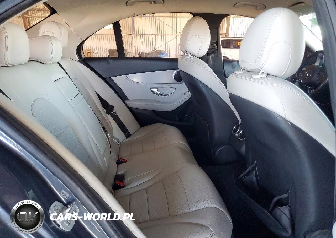 2015 Mercedes-Benz C 300 4Matic VIN:55SWF4KB7FU021354 - 10