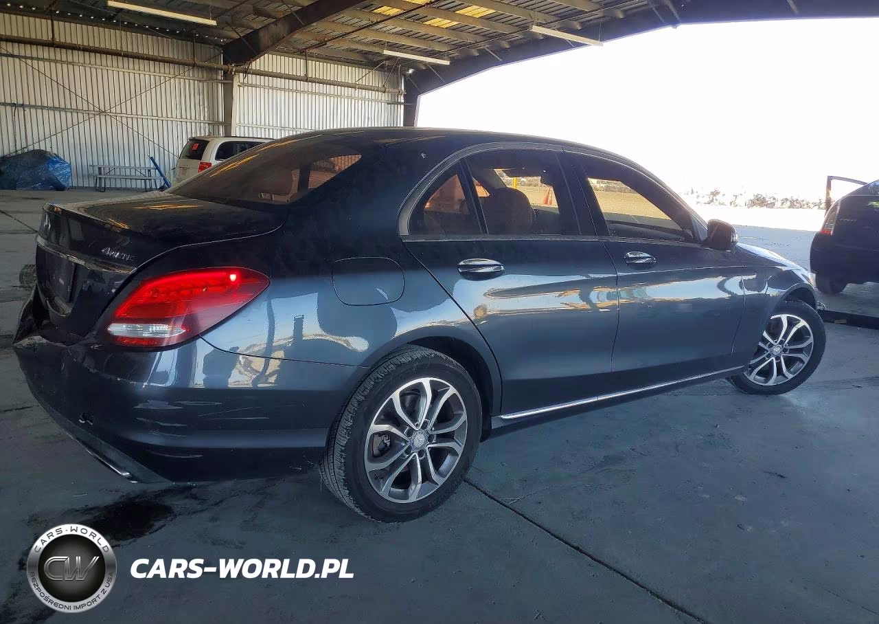 2015 Mercedes-Benz C 300 4Matic VIN:55SWF4KB7FU021354 - 3