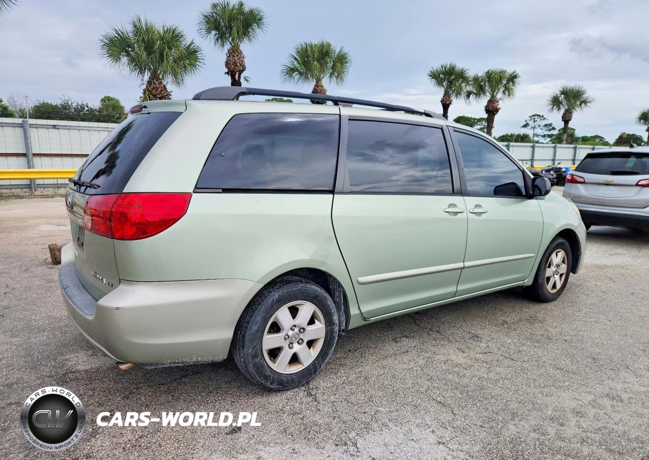 2009 Toyota Sienna Le 8-Passenger VIN:5TDZK23C79S240451 - 3