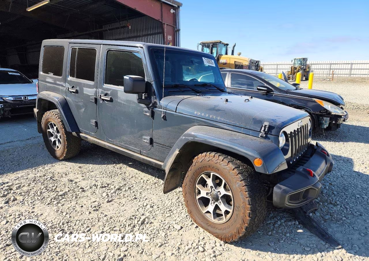 2016 Jeep Wrangler Unlimited Rubicon VIN:1C4BJWFG7GL324102 - 4