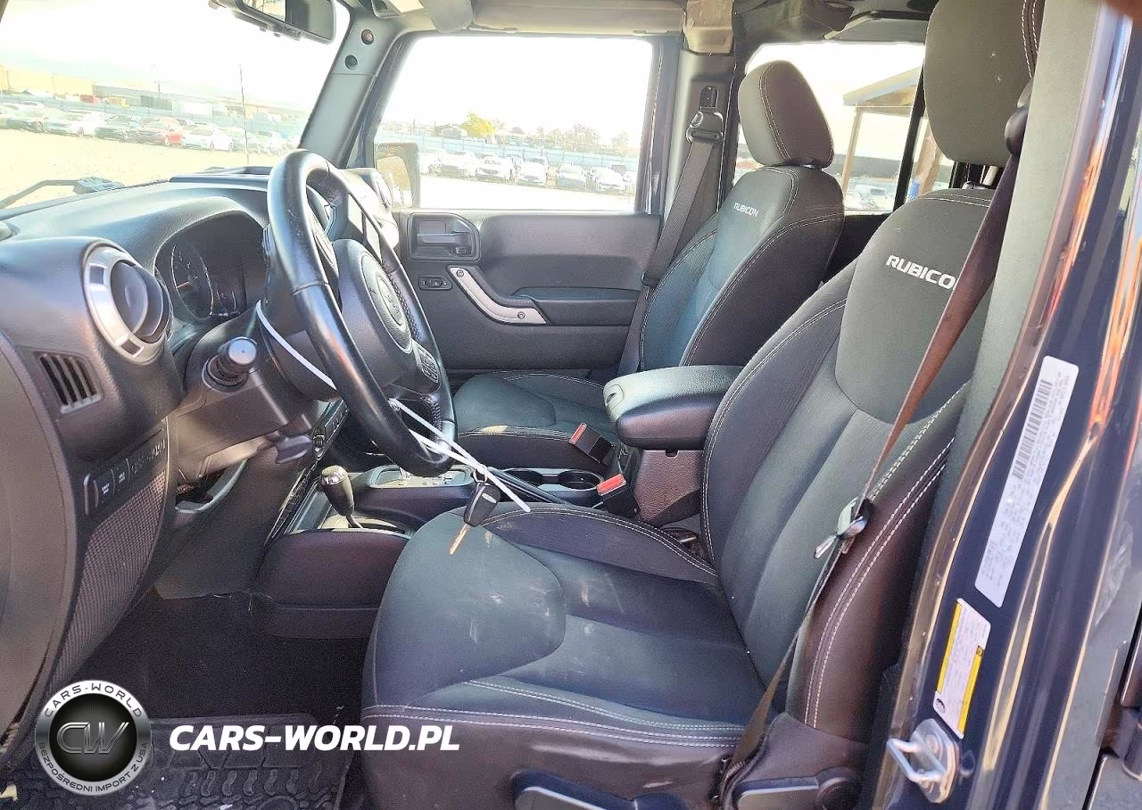 2016 Jeep Wrangler Unlimited Rubicon VIN:1C4BJWFG7GL324102 - 7