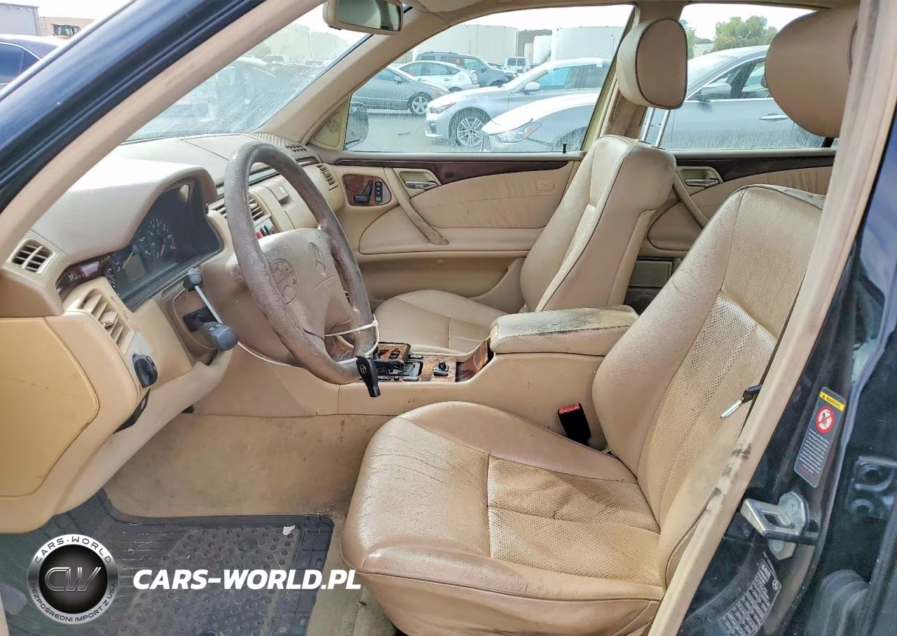 2000 Mercedes-Benz E 320 VIN:WDBJF65G3YA958548 - 7