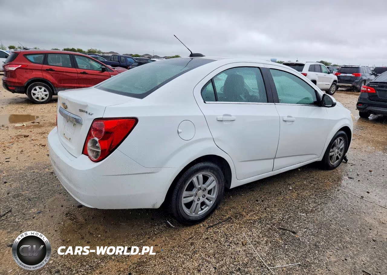 2015 Chevrolet Sonic Lt VIN:1G1JC5SH6F4146540 - 3