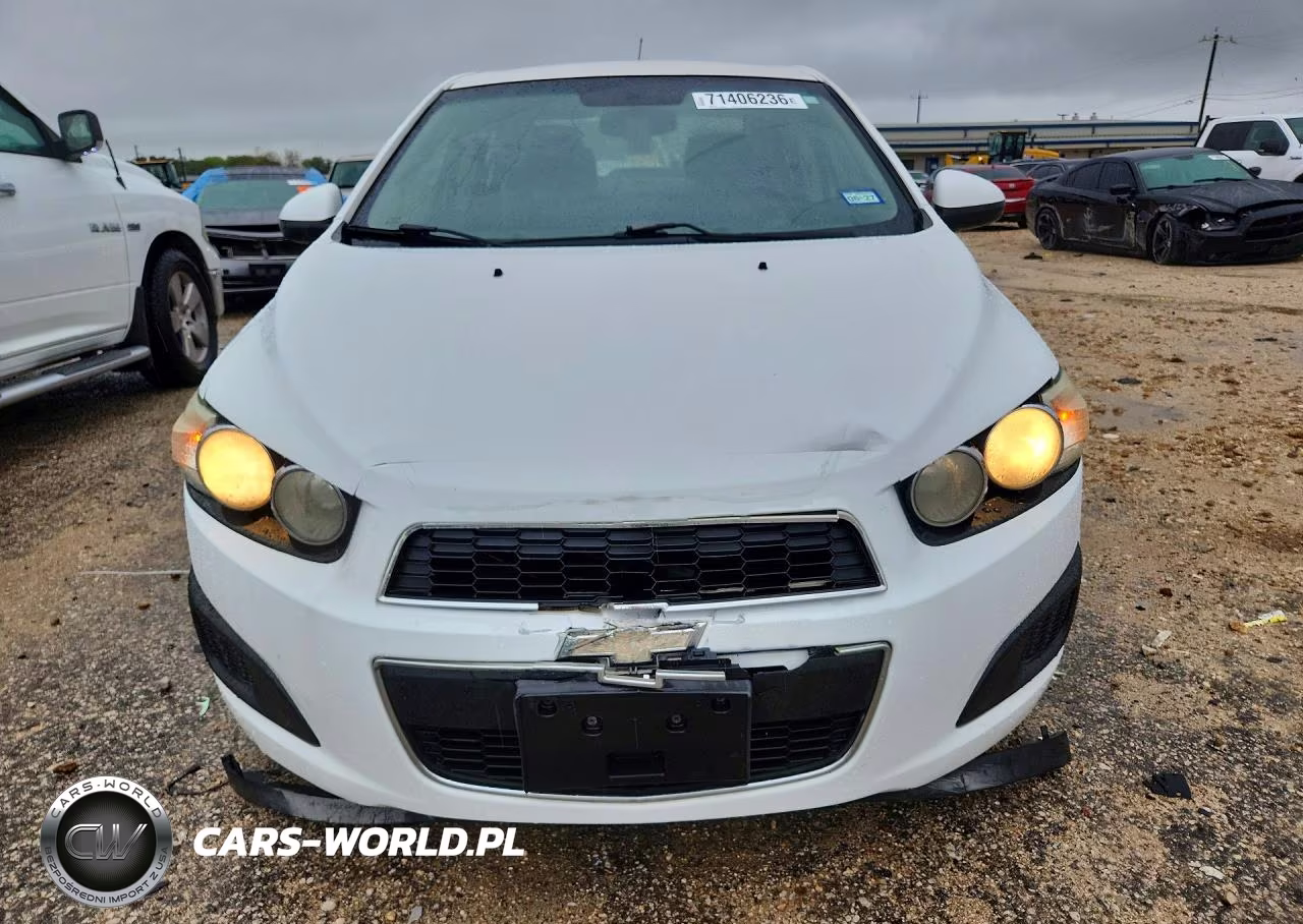 2015 Chevrolet Sonic Lt VIN:1G1JC5SH6F4146540 - 5
