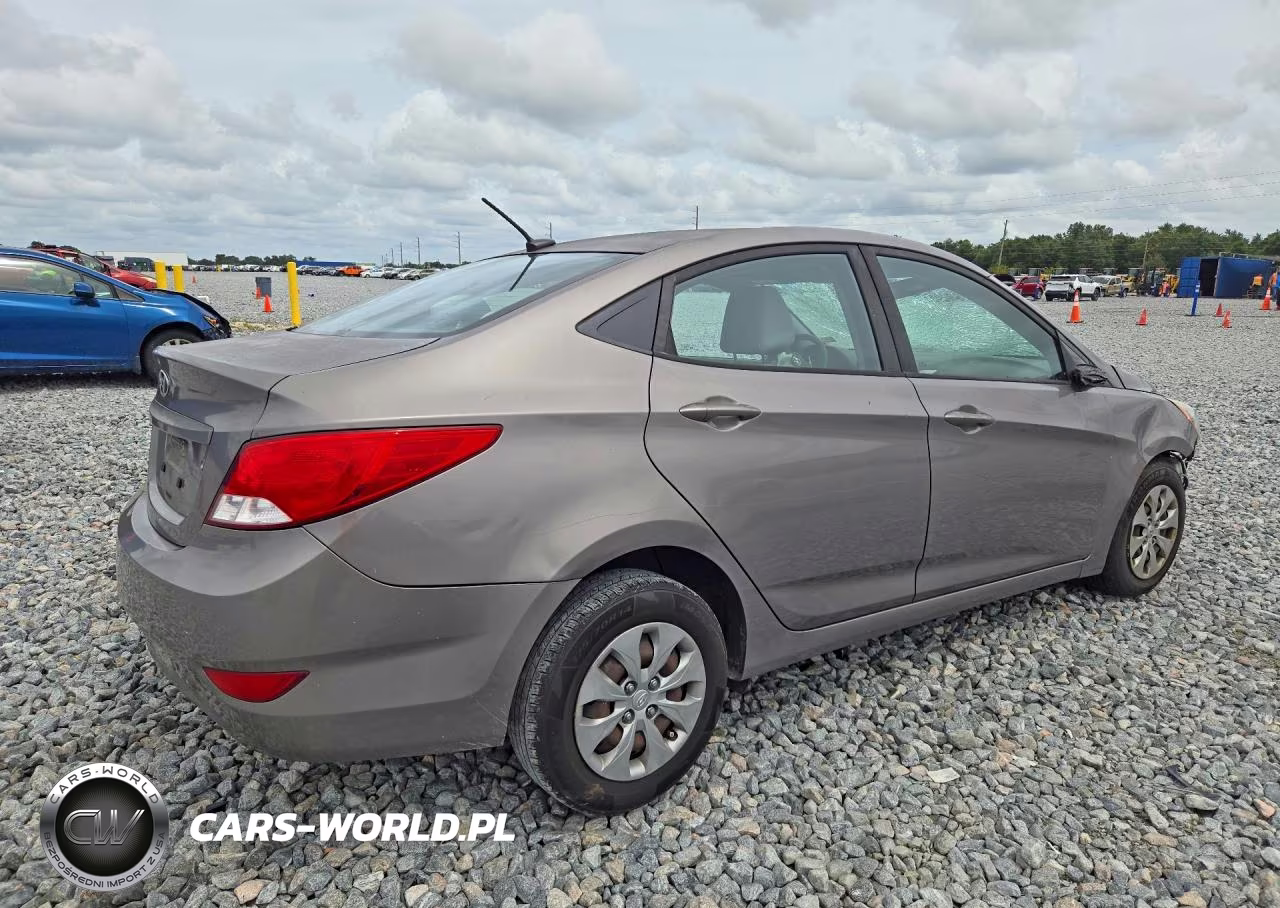 2017 Hyundai Accent Se VIN:KMHCT4AE2HU376043 - 3