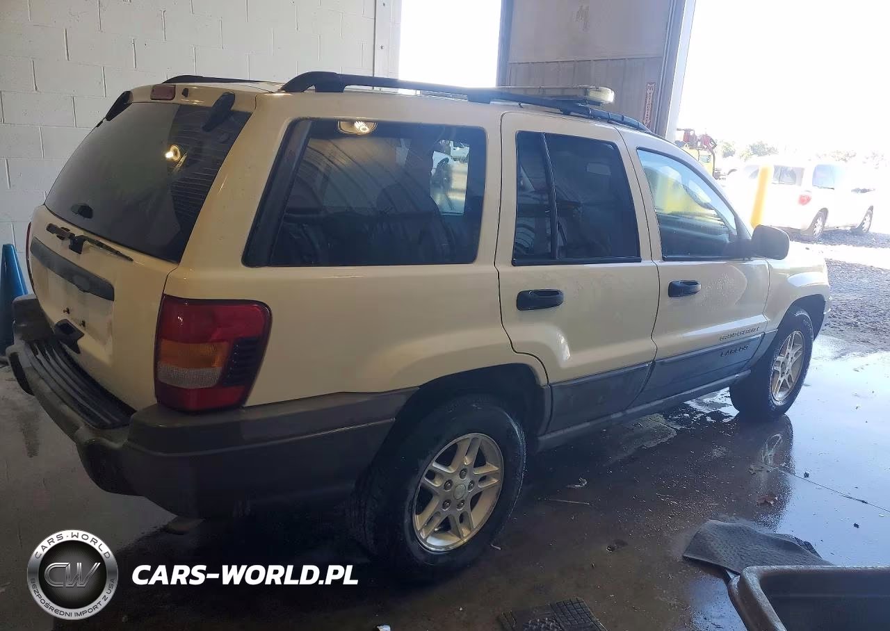 2004 Jeep Grand Cherokee Laredo VIN:1J4GW48S14C153186 - 3