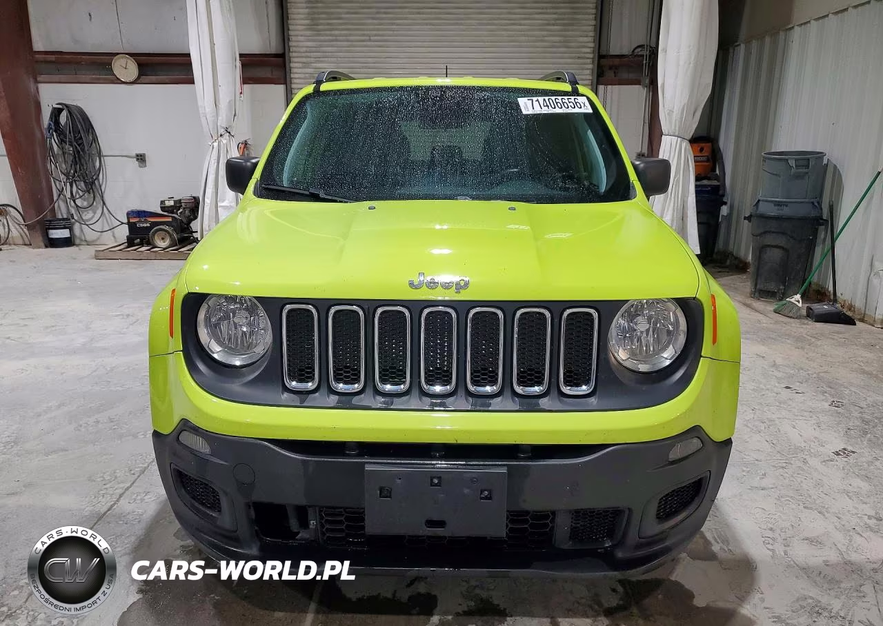2018 Jeep Renegade Sport VIN:ZACCJBAB3JPH53247 - 5