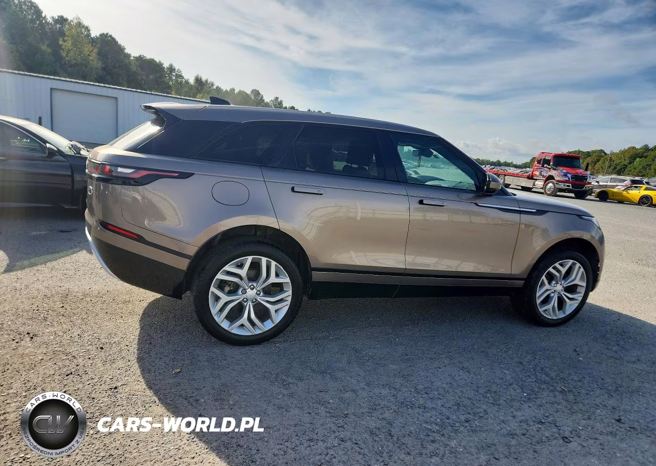 2018 Land Rover Range Rover Velar Se VIN:SALYC2RV6JA702655 - 3