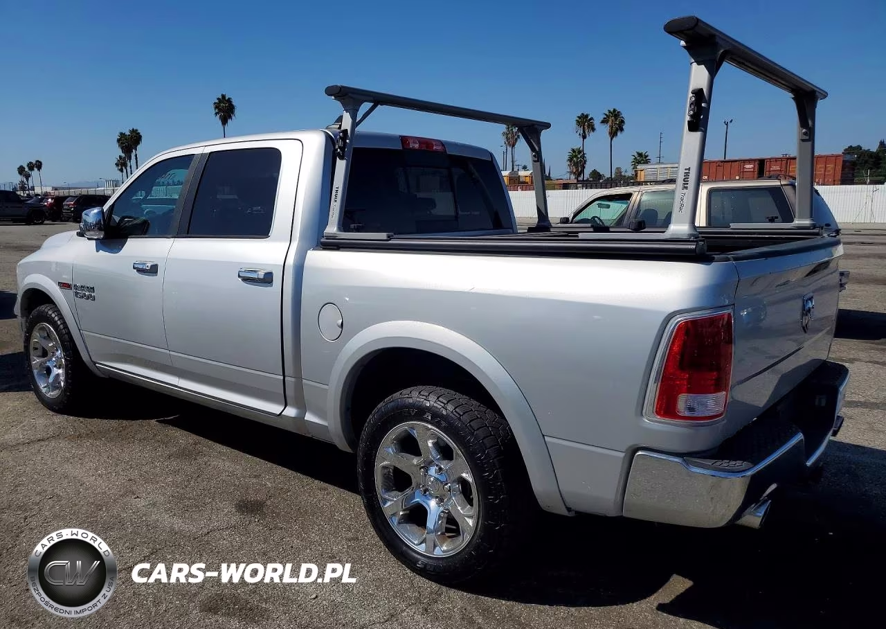 2016 Ram 1500 Laramie VIN:1C6RR7NM3GS413263 - 2