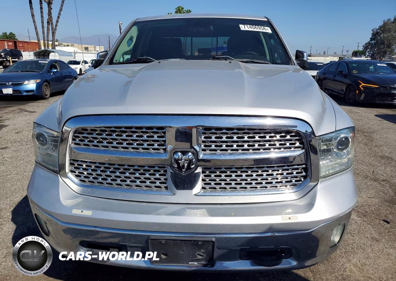 2016 Ram 1500 Laramie VIN:1C6RR7NM3GS413263 - 5