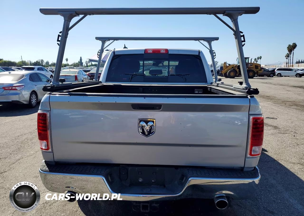 2016 Ram 1500 Laramie VIN:1C6RR7NM3GS413263 - 6