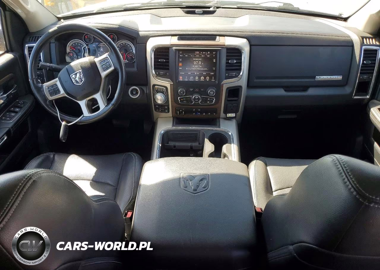 2016 Ram 1500 Laramie VIN:1C6RR7NM3GS413263 - 8
