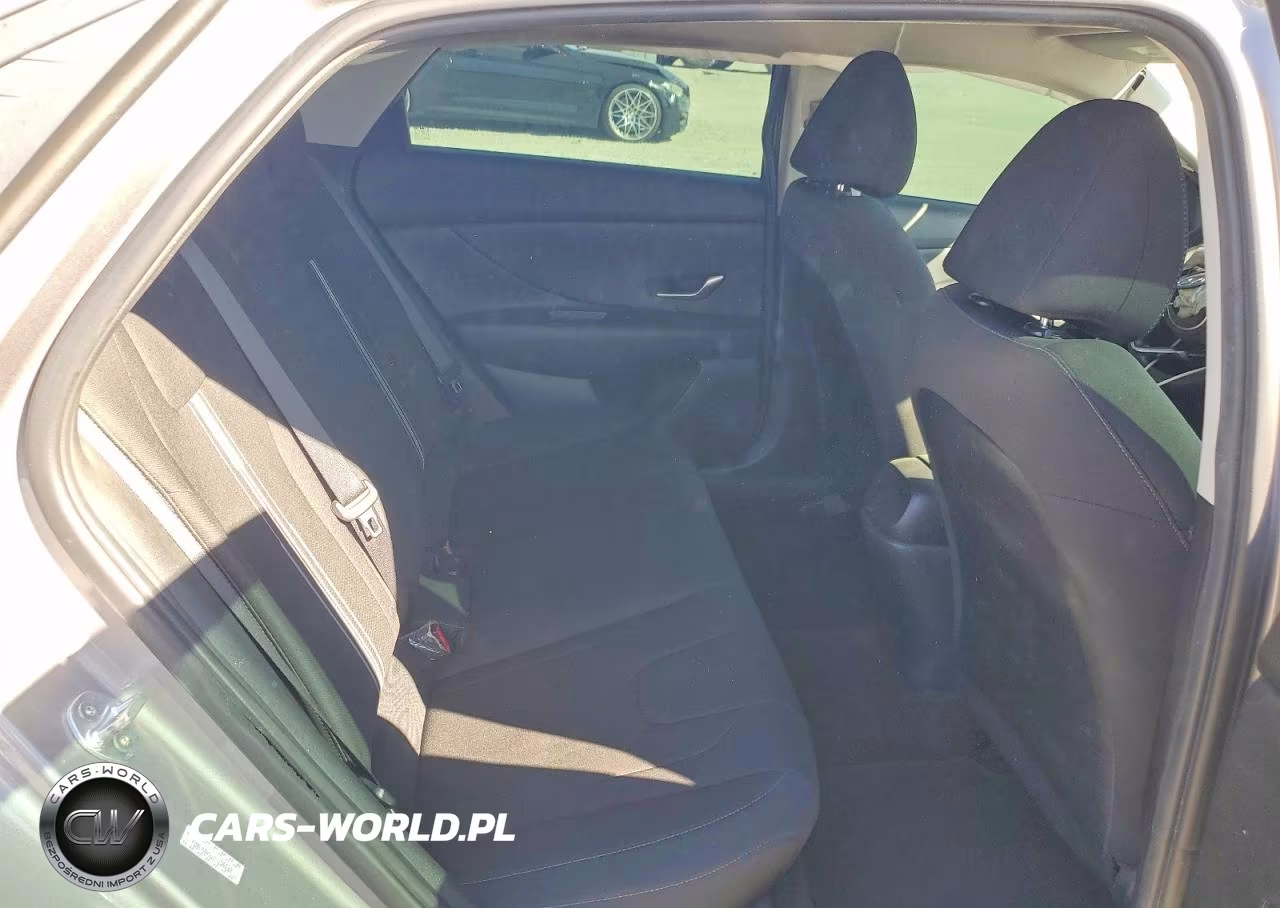 2021 Hyundai Elantra Sel VIN:KMHLM4AG1MU156532 - 10