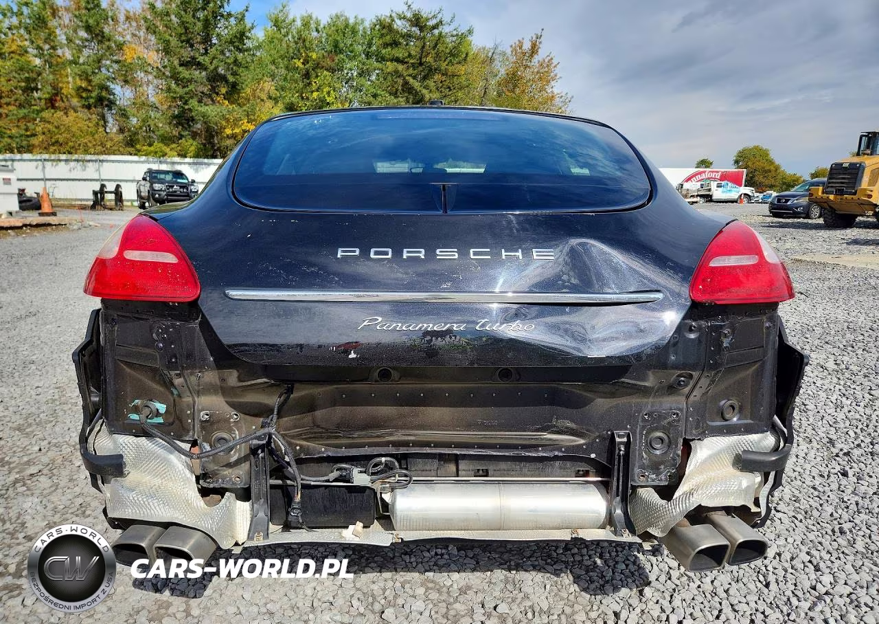 2010 Porsche Panamera Turbo VIN:WP0AC2A77AL090105 - 6