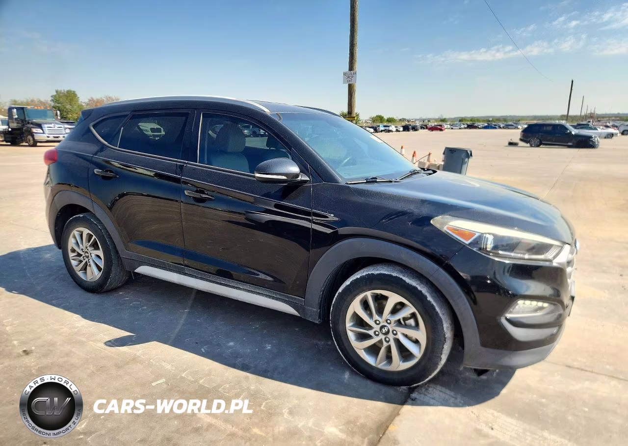 2017 Hyundai Tucson Se Plus VIN:KM8J33A45HU501738 - 4