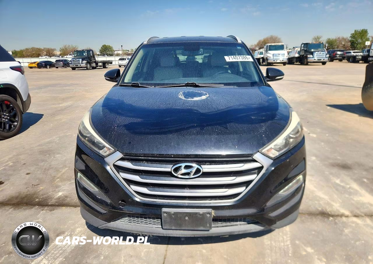2017 Hyundai Tucson Se Plus VIN:KM8J33A45HU501738 - 5