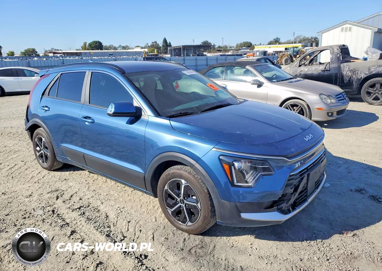 2025 Kia Niro Ex VIN:KNDCS3LF9S5256152 - 4