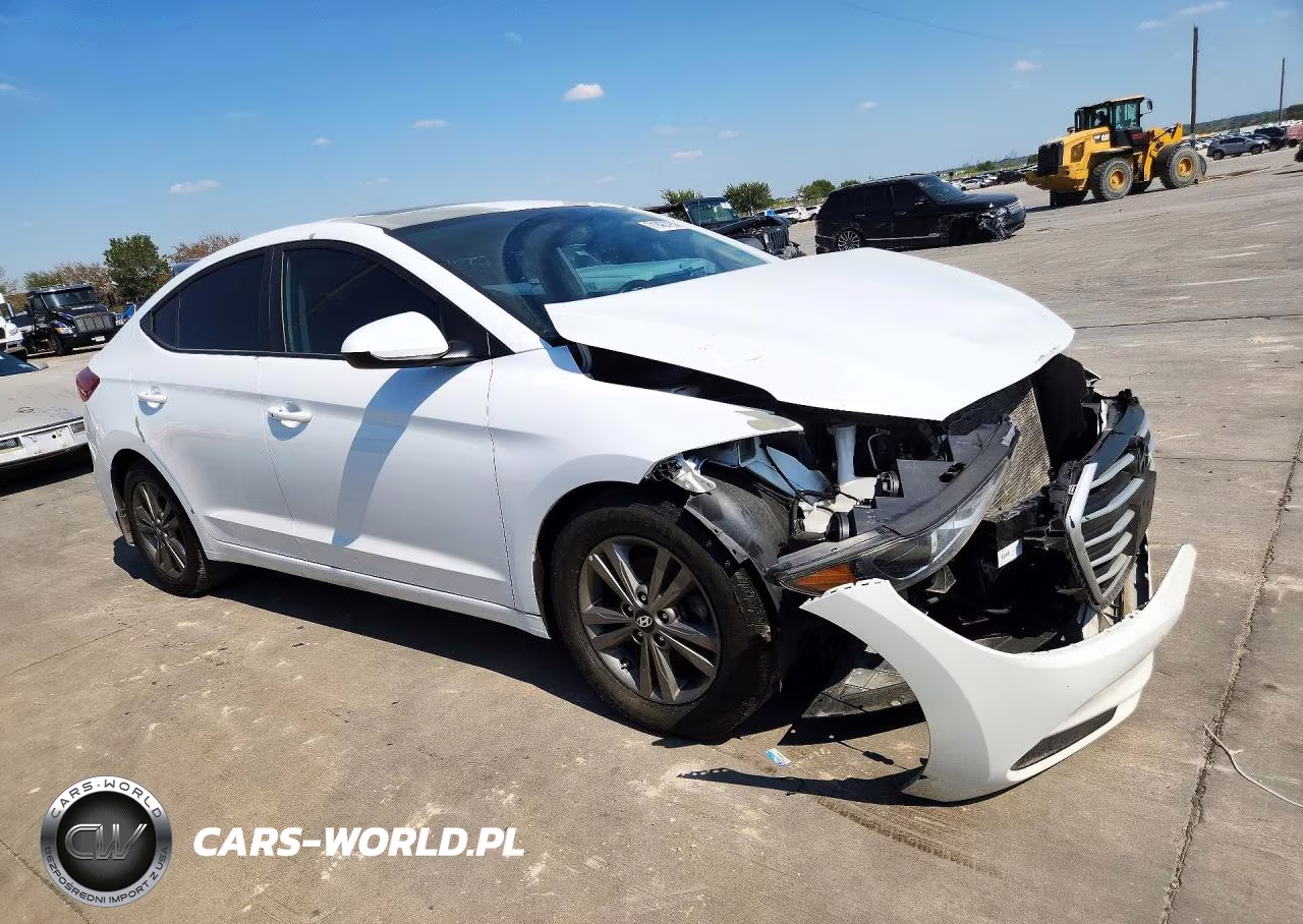 2018 Hyundai Elantra Value Edition VIN:5NPD84LF5JH288586 - 4