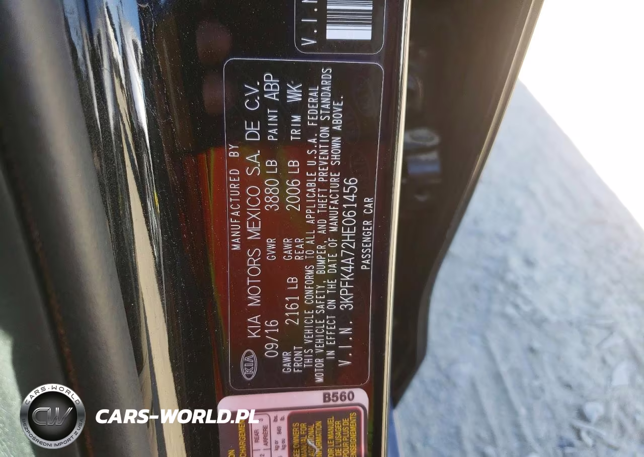 2017 Kia Forte Lx VIN:3KPFK4A72HE061456 - 12