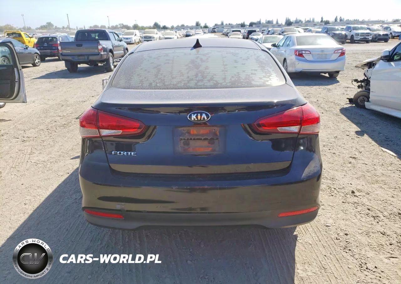 2017 Kia Forte Lx VIN:3KPFK4A72HE061456 - 6