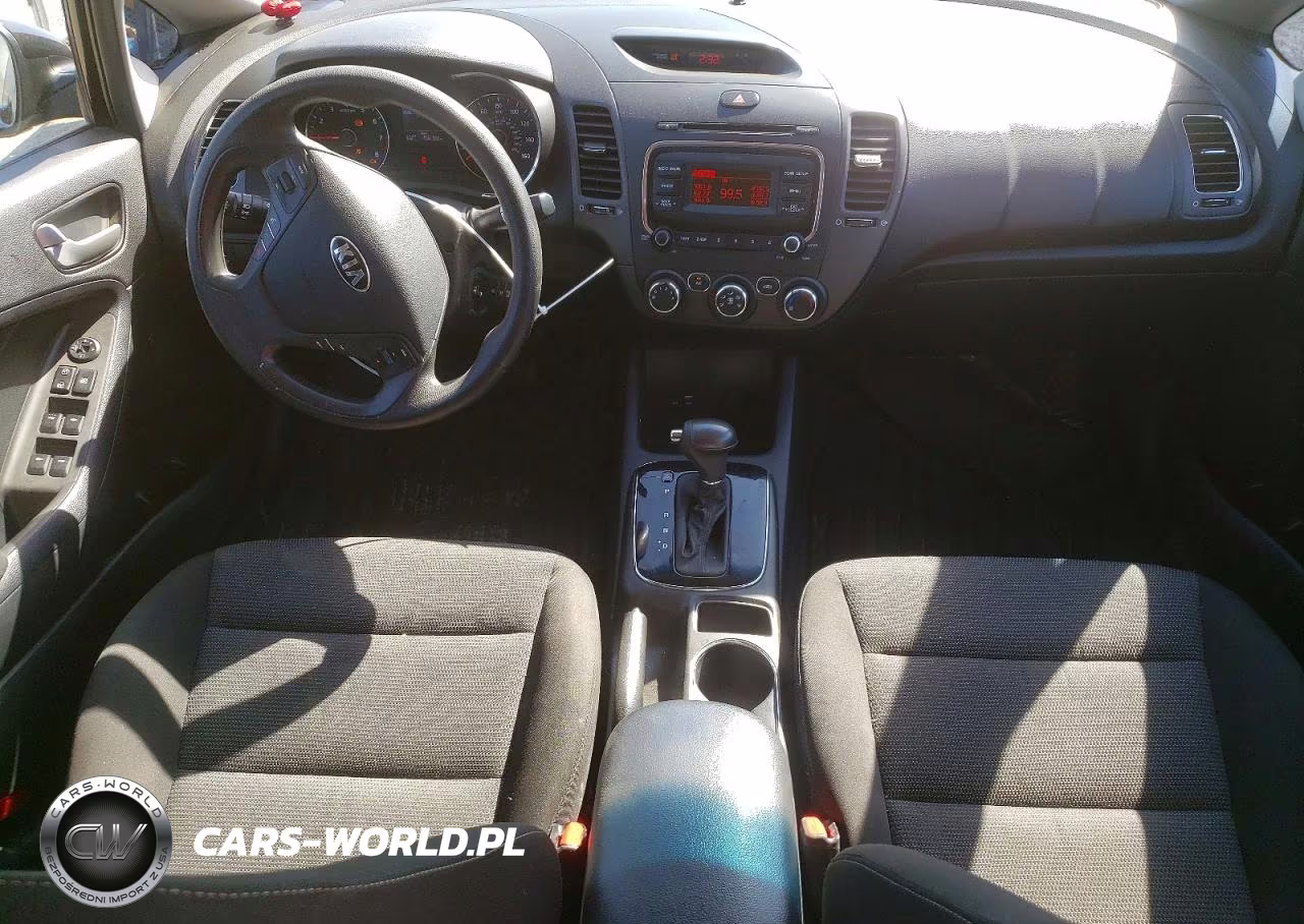 2017 Kia Forte Lx VIN:3KPFK4A72HE061456 - 8
