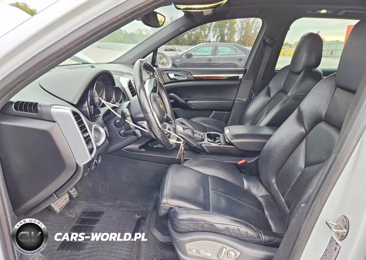 2016 Porsche Cayenne S VIN:WP1AB2A25GLA94409 - 7