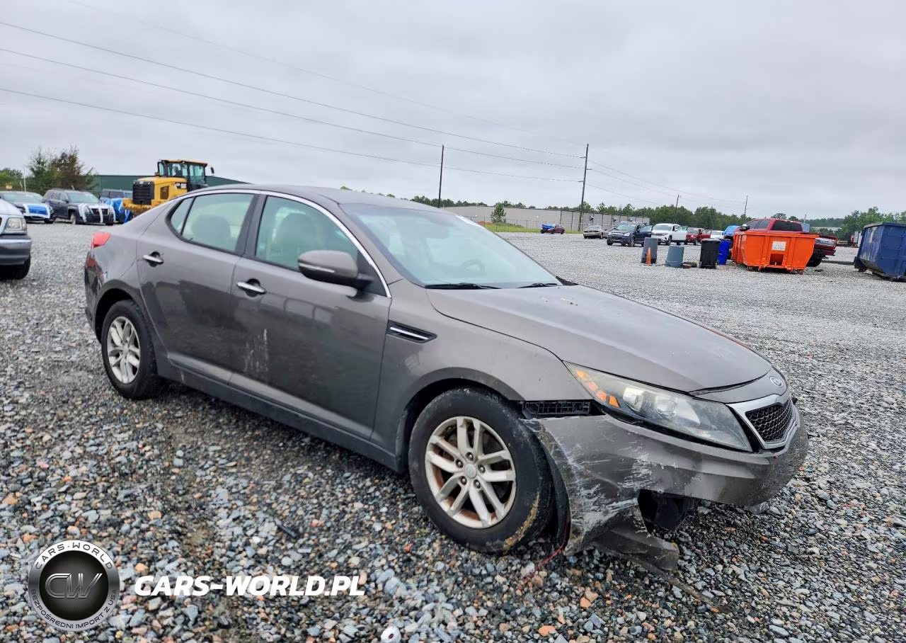 2012 Kia Optima Lx VIN:5XXGM4A75CG071820 - 4