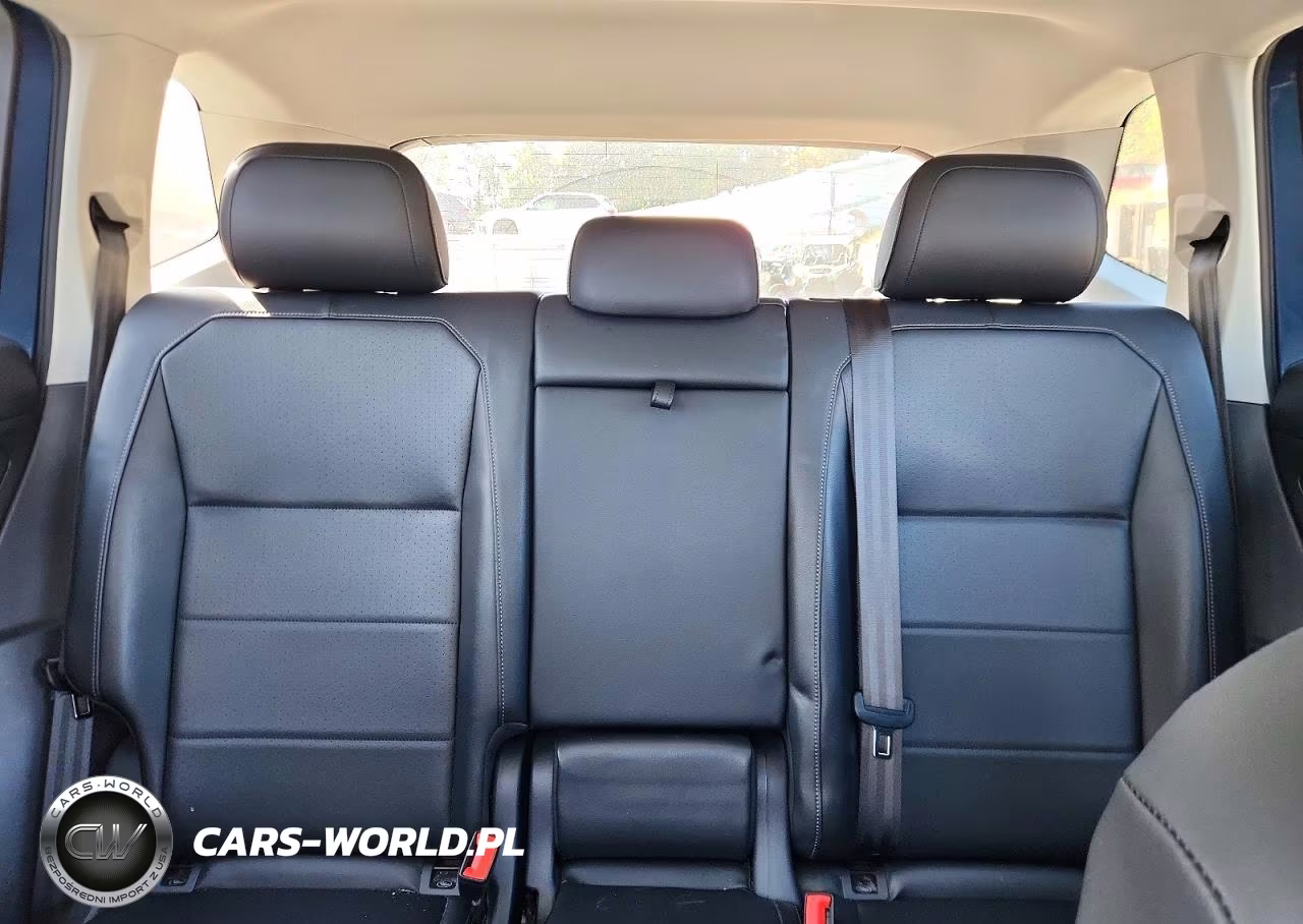 2020 Volkswagen Tiguan Se VIN:3VV2B7AX5LM037636 - 10