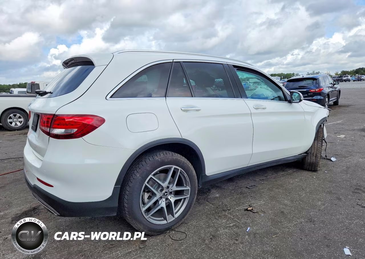 2017 Mercedes-Benz Glc 300 VIN:WDC0G4JB5HF250372 - 3
