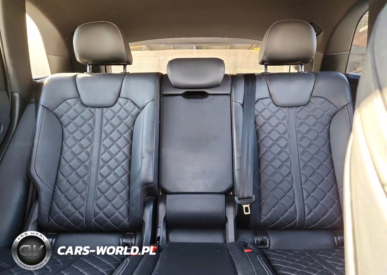 2018 Audi Sq5 Premium Plus VIN:WA1A4AFY6J2197980 - 10