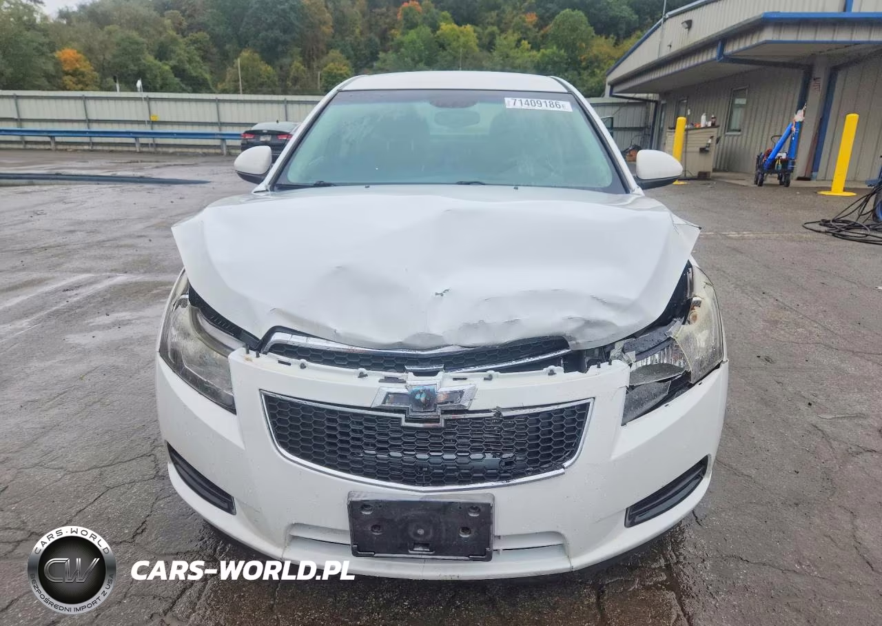 2014 Chevrolet Cruze Lt VIN:1G1PC5SB4E7418327 - 5