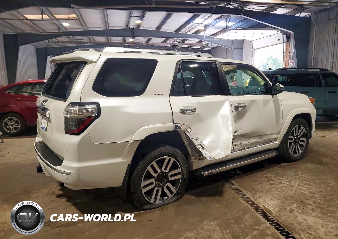 2023 Toyota 4Runner Limited VIN:JTEKU5JR9P6183702 - 3