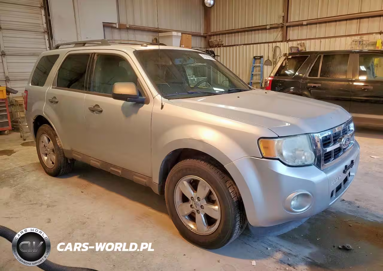 2011 Ford Escape Xlt VIN:1FMCU9DG9BKA21235 - 4