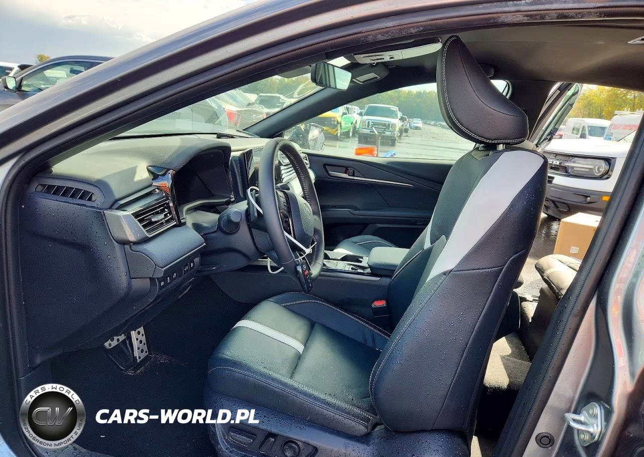 2026 Toyota Camry VIN:4T1DBADK6TU546095 - 7