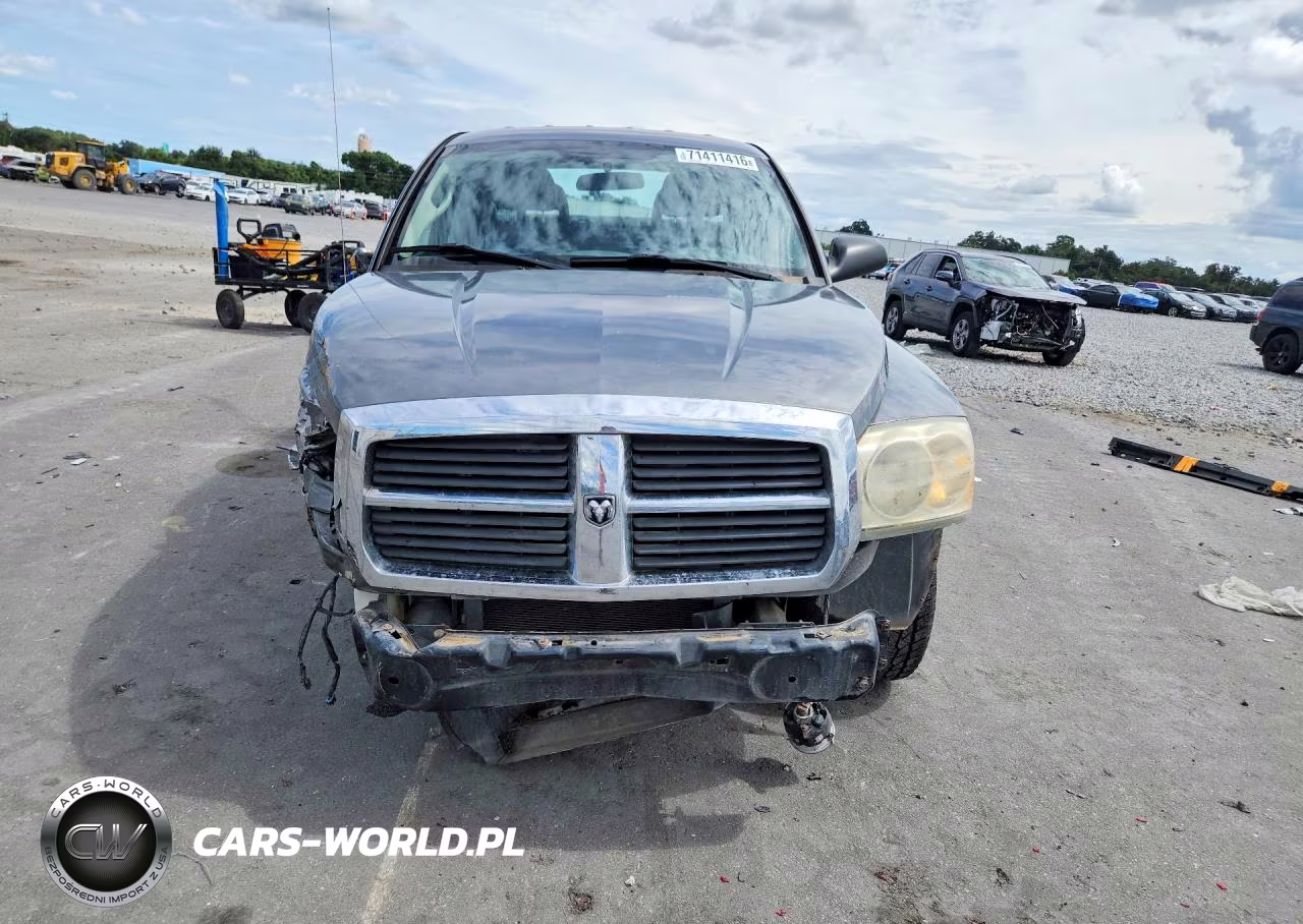 2005 Dodge Dakota Quad Slt VIN:1D7HE48N45S314117 - 5