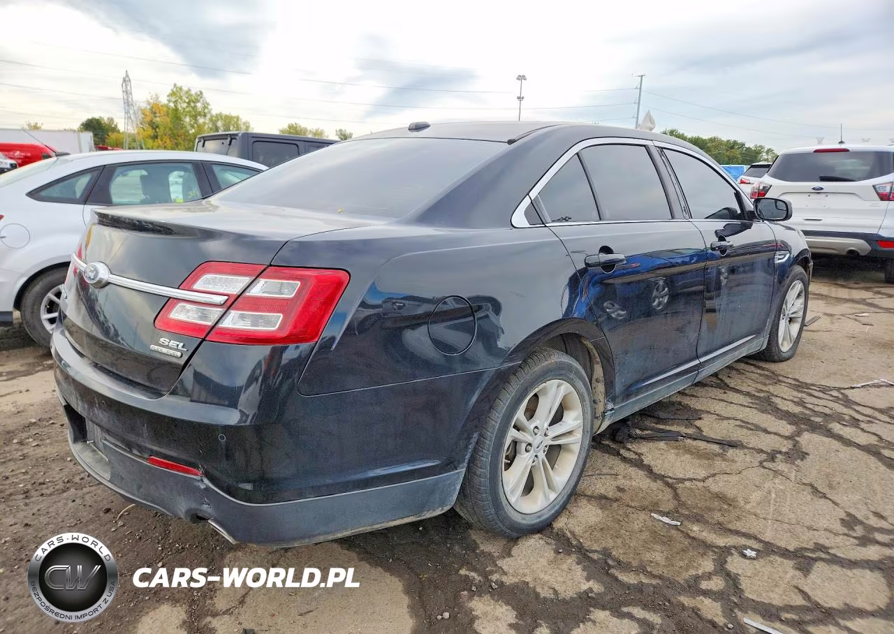 2018 Ford Taurus Sel VIN:1FAHP2E81JG113687 - 3