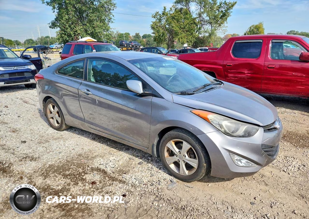 2013 Hyundai Elantra Coupe Gs VIN:KMHDH6AE9DU016554 - 4